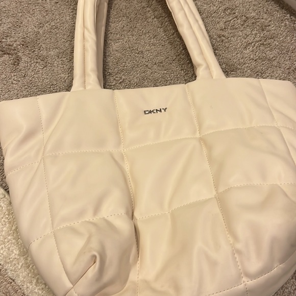 DKNY handbag - Picture 3 of 3